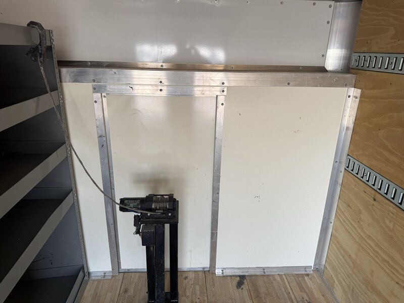 Used 2025 Ford E-450 and Econoline 450 Super Duty w/ Power Equipment Group RWD image 13