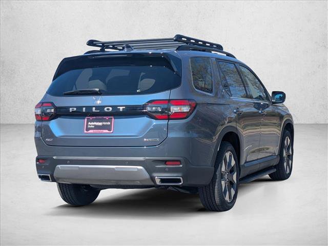 New 2026 Honda Pilot Touring image 2