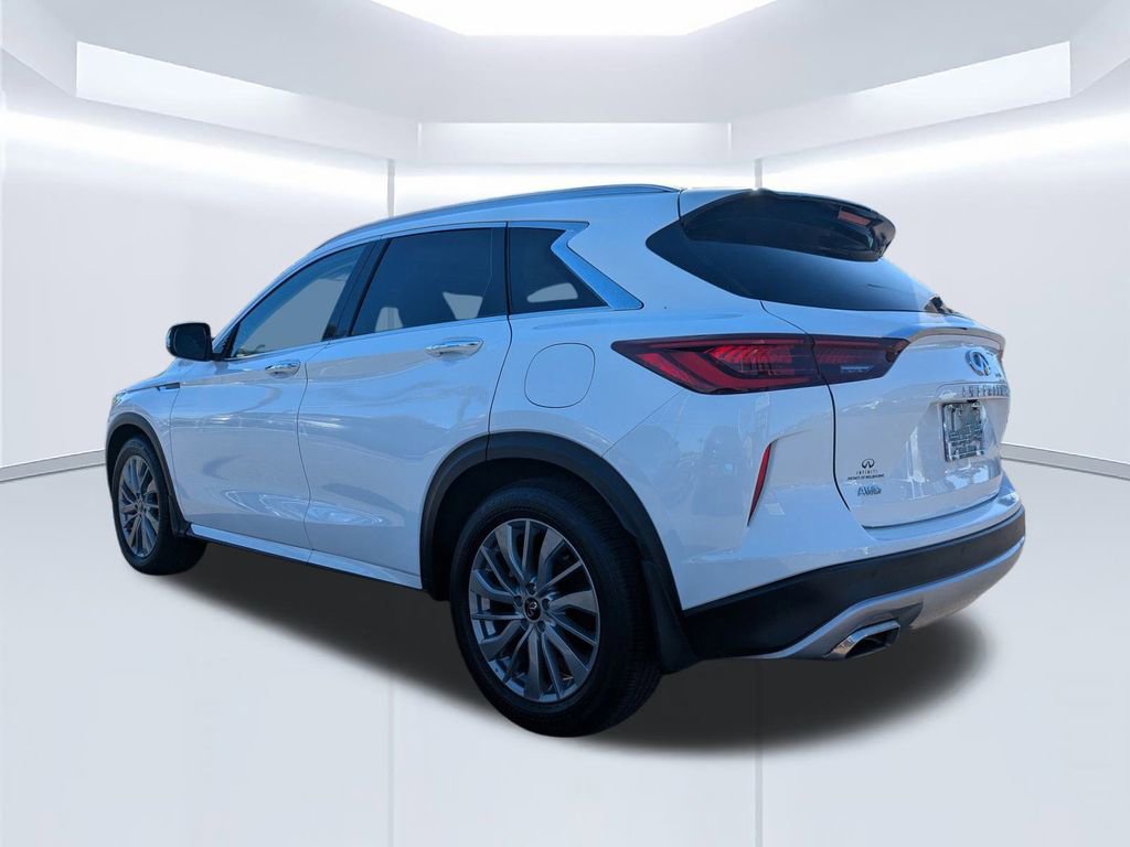 Certified 2025 INFINITI QX50 Luxe image 6
