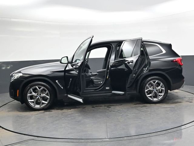 Used 2023 BMW X3 sDrive30i w/ Convenience Package image 40