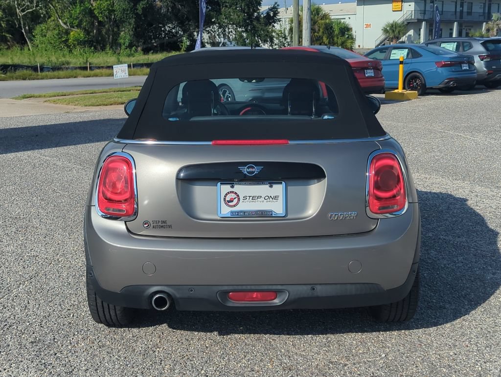 Used 2019 MINI Cooper Convertible FWD image 6