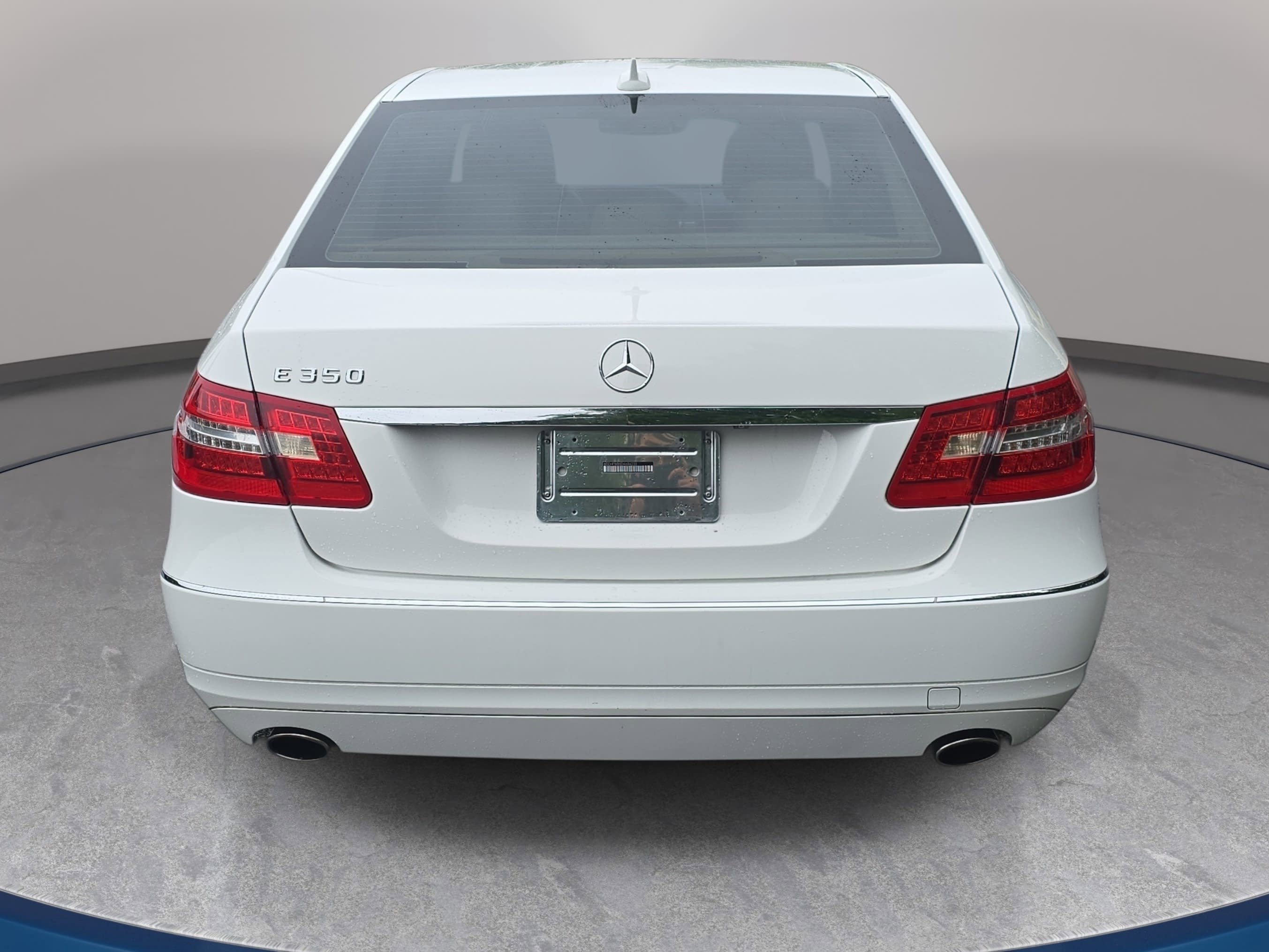 Used 2013 Mercedes-Benz E 350 Sedan image 6