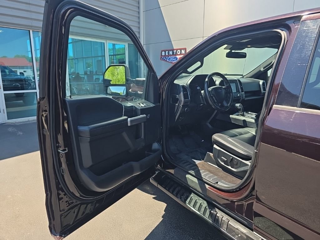 Used 2020 Ford F150 XLT w/ Equipment Group 302A Luxury AWD/4WD image 14