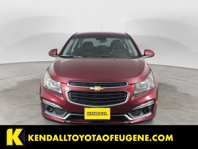 Used 2015 Chevrolet Cruze LT w/ Sun And Sound Package FWD image 2