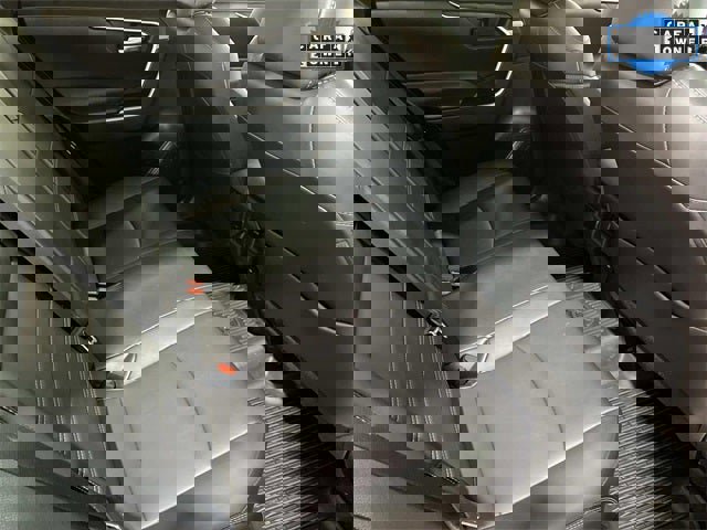 Used 2023 Toyota RAV4 XLE Premium image 21