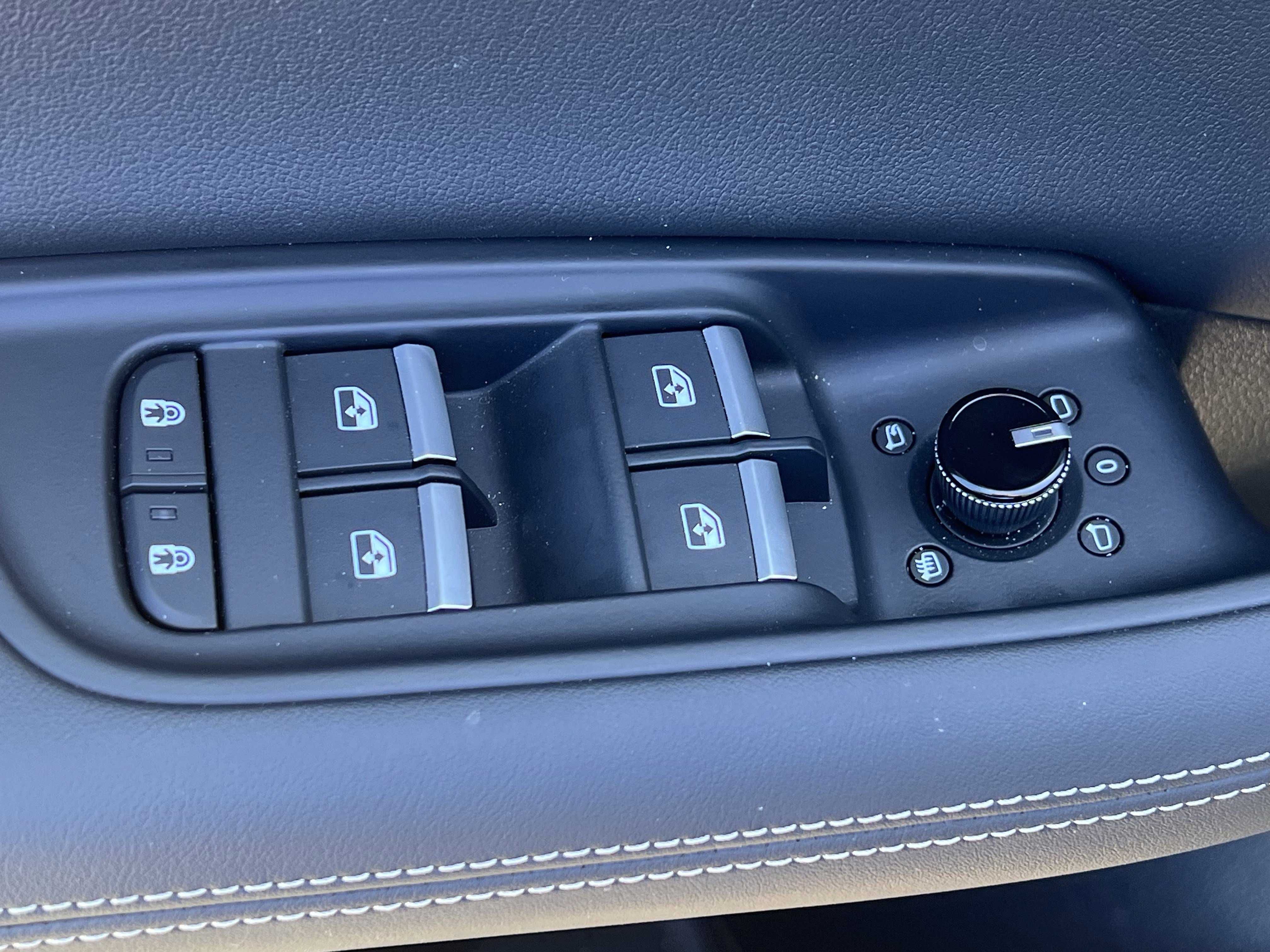 Certified 2026 Audi Q8 Premium Plus w/ Premium Plus Package AWD/4WD image 15