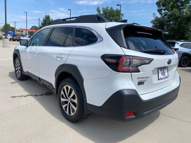 Certified 2024 Subaru Outback Premium AWD/4WD image 3