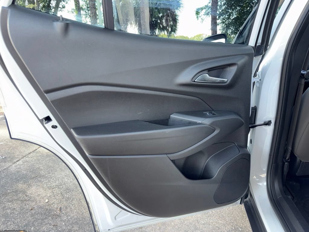 Used 2024 Chevrolet Trax ACTIV w/ Driver Confidence Package FWD image 25