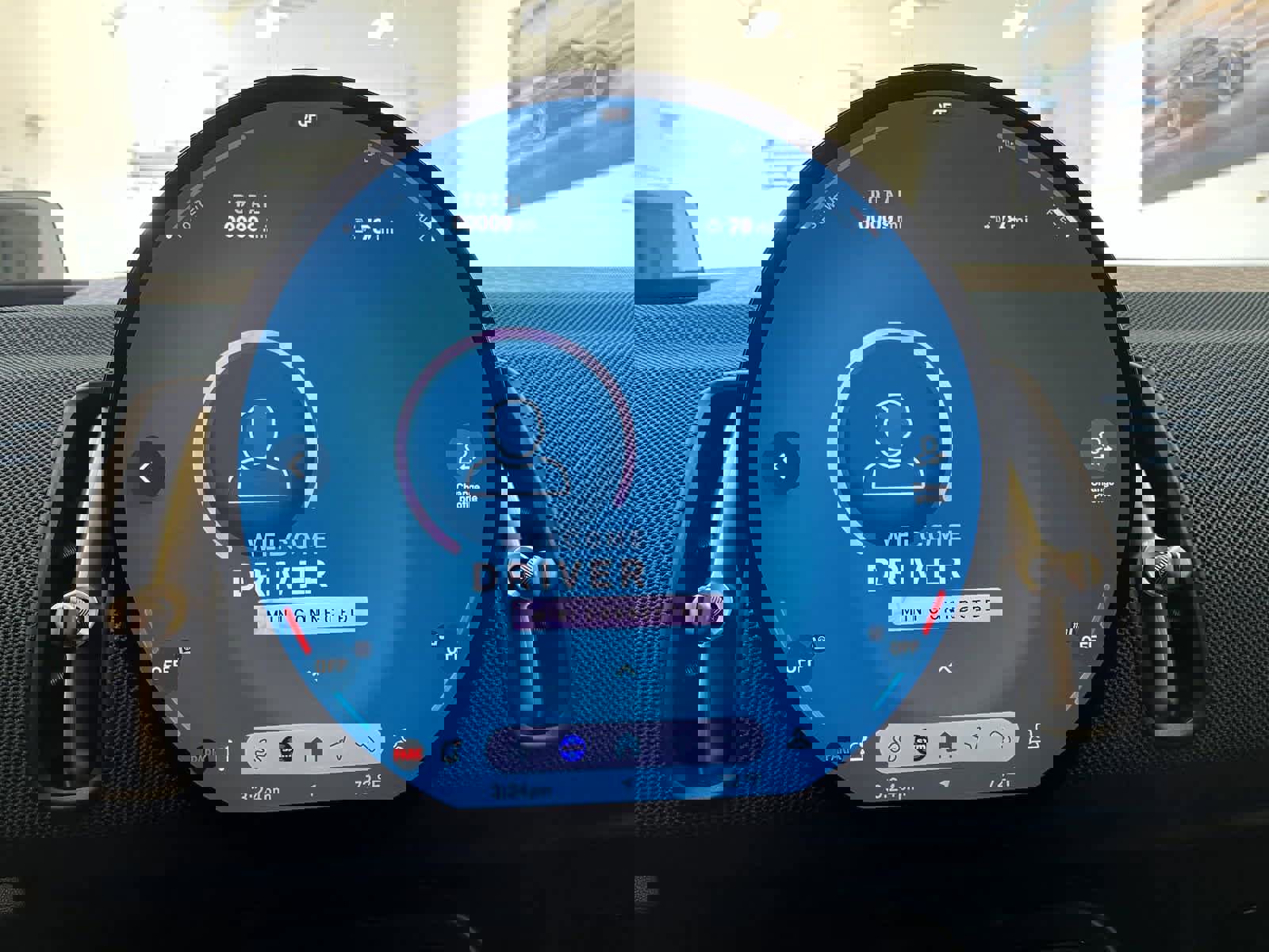 Used 2025 MINI Cooper Countryman S w/ Comfort Package Max image 16