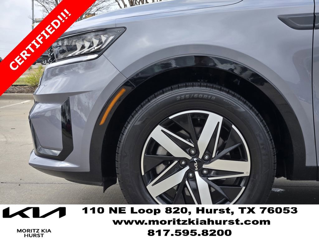 Certified 2023 Kia Sorento S FWD image 14