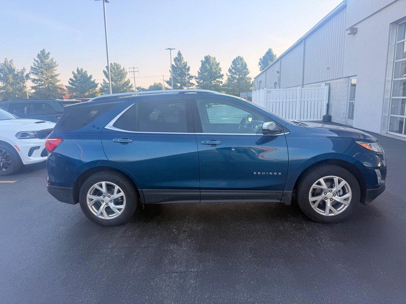 Used 2019 Chevrolet Equinox Premier w/ LPO, Floor Liner Package FWD image 6