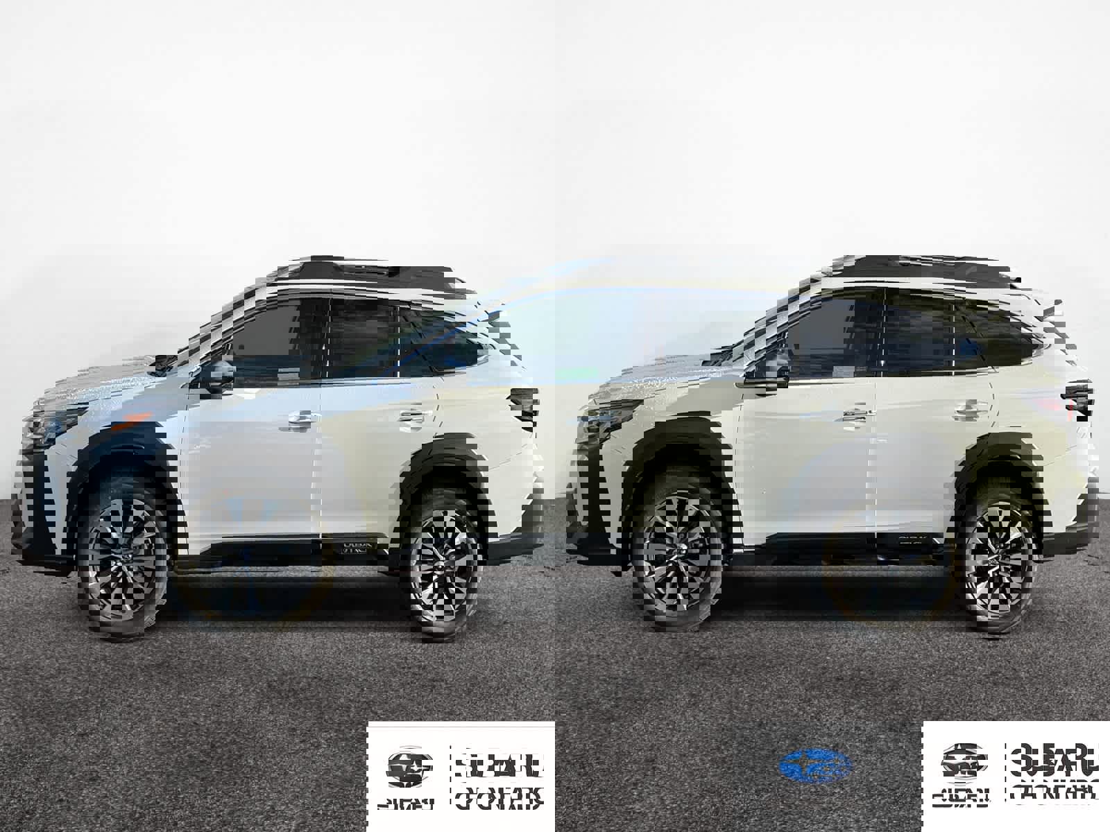 New 2025 Subaru Outback Touring XT image 2