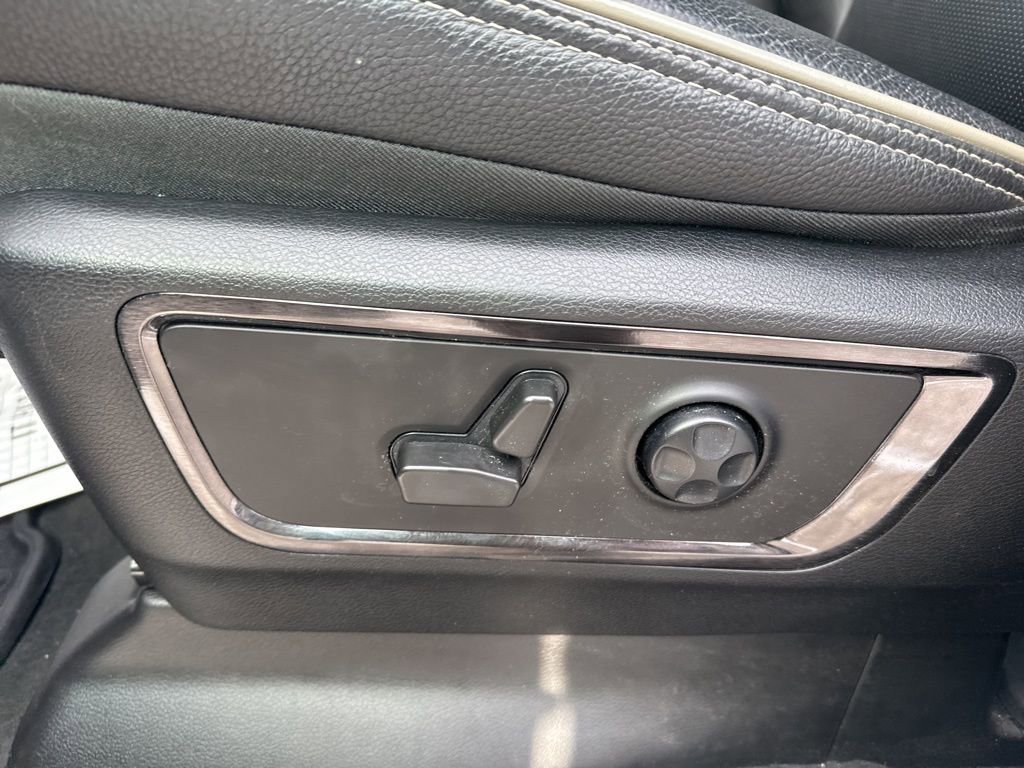 Used 2022 RAM 1500 Limited image 8