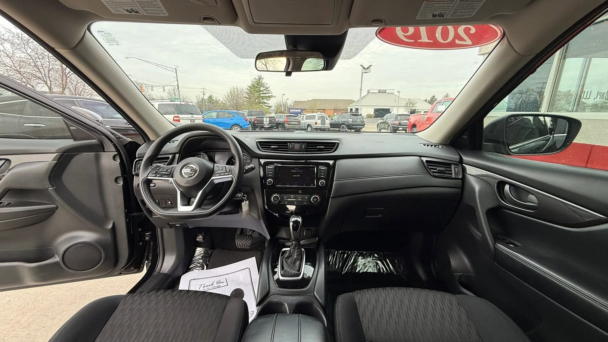 Used 2019 Nissan Rogue S image 12