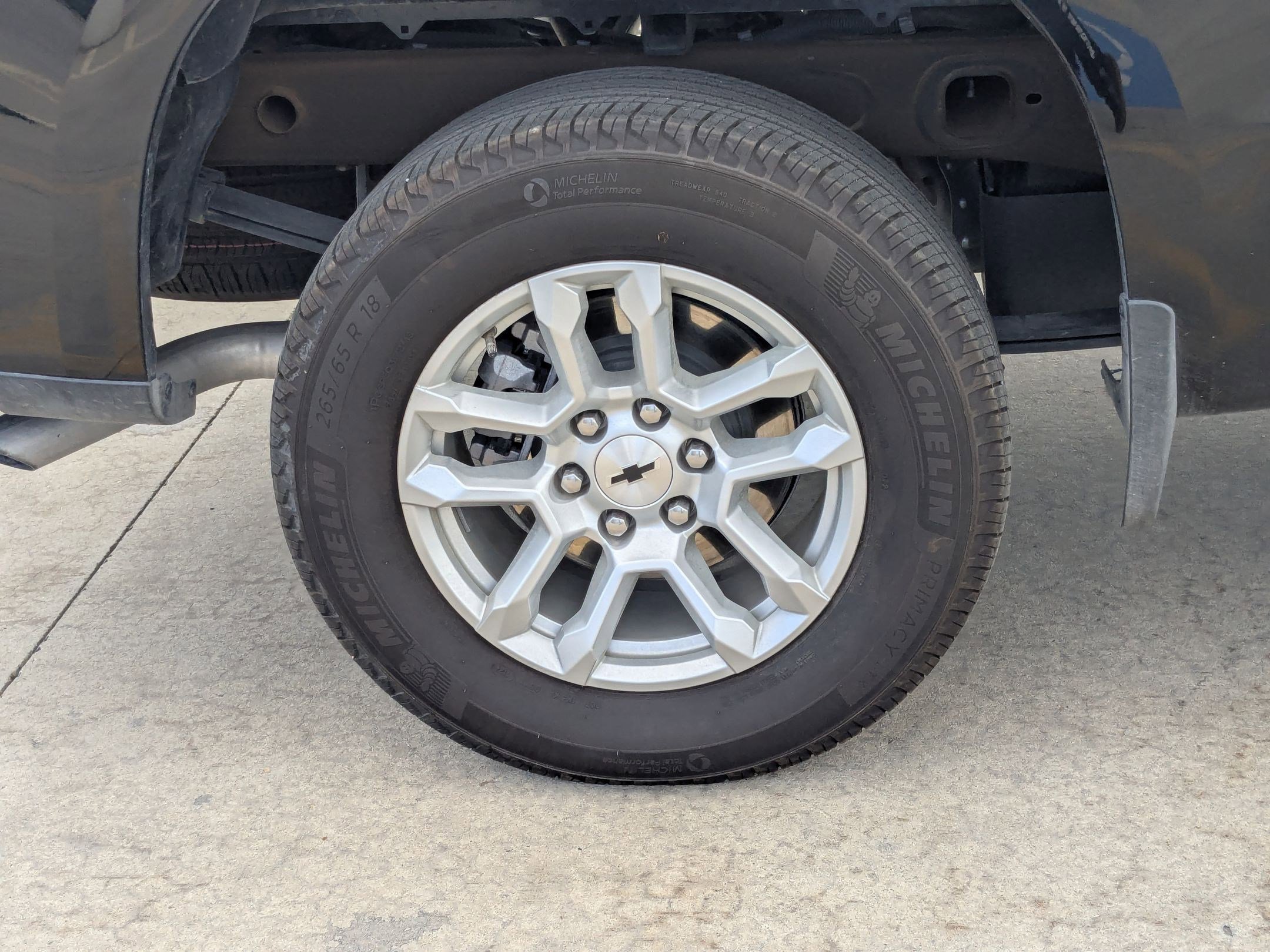 Certified 2024 Chevrolet Silverado 1500 RST image 12