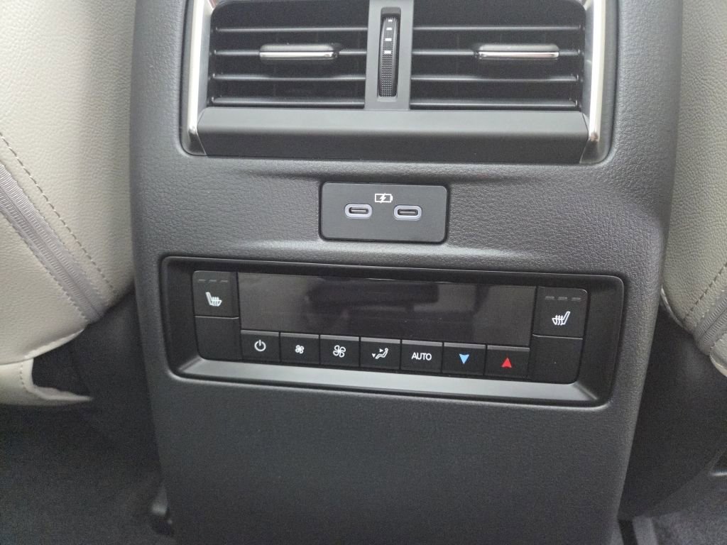 New 2026 MAZDA CX-90 Plug-In Hybrid w/Premium Sport image 9