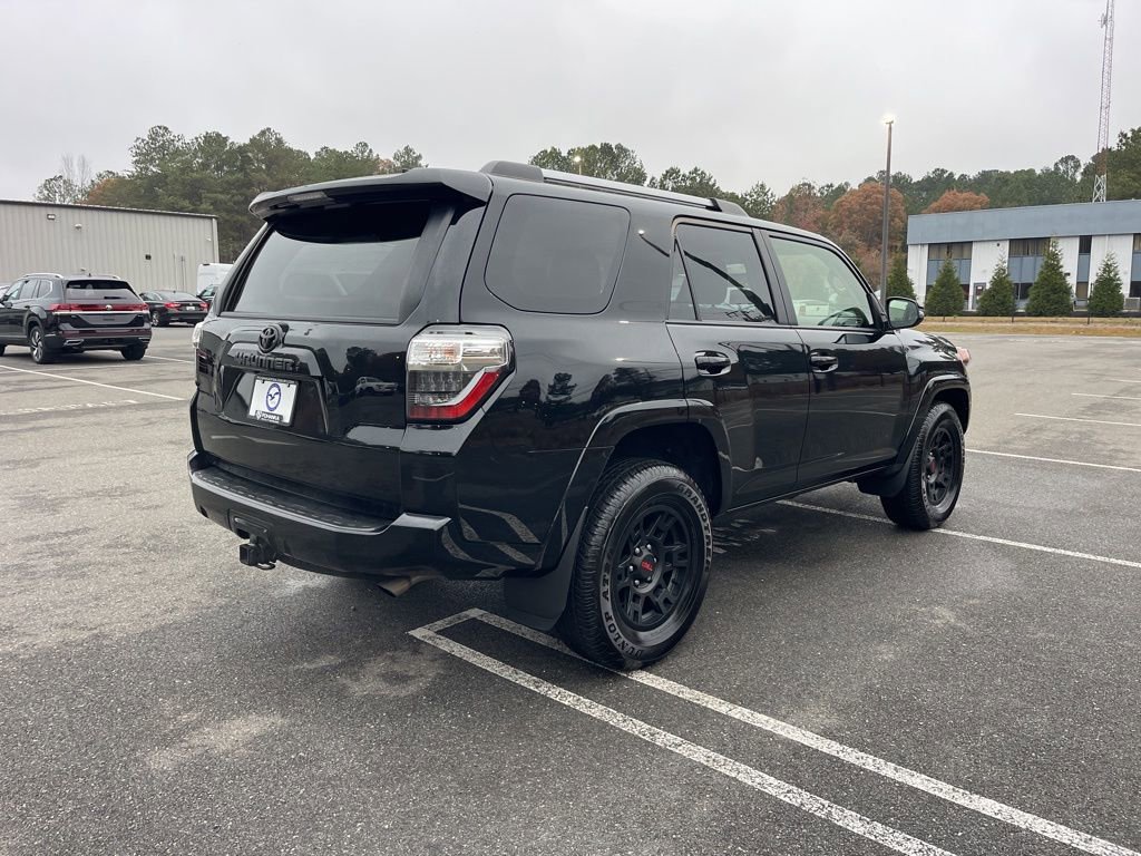 Used 2024 Toyota 4Runner SR5 Premium image 5