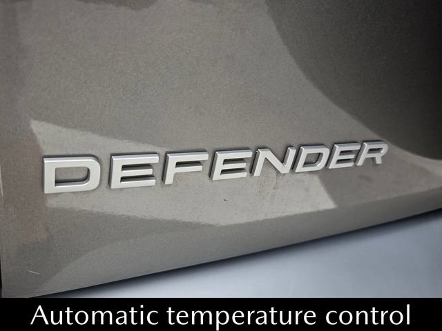 Used 2025 Land Rover Defender 110 S AWD/4WD image 12