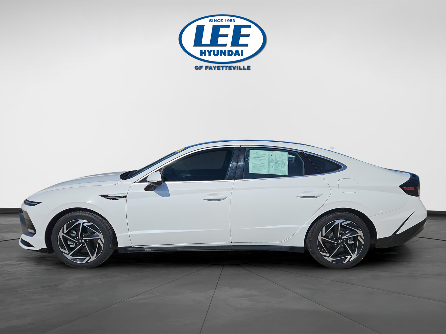 Certified 2024 Hyundai Sonata SEL w/ Convenience Package FWD image 6