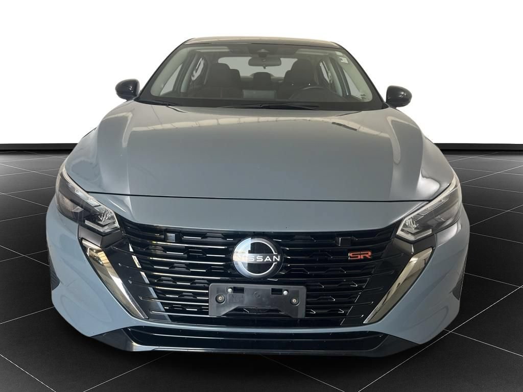 Used 2025 Nissan Sentra SR FWD image 8