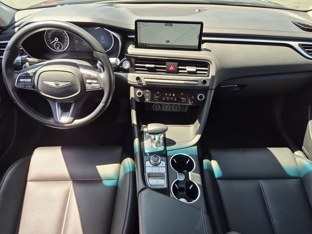 Used 2025 Genesis G70 2.5T RWD image 26