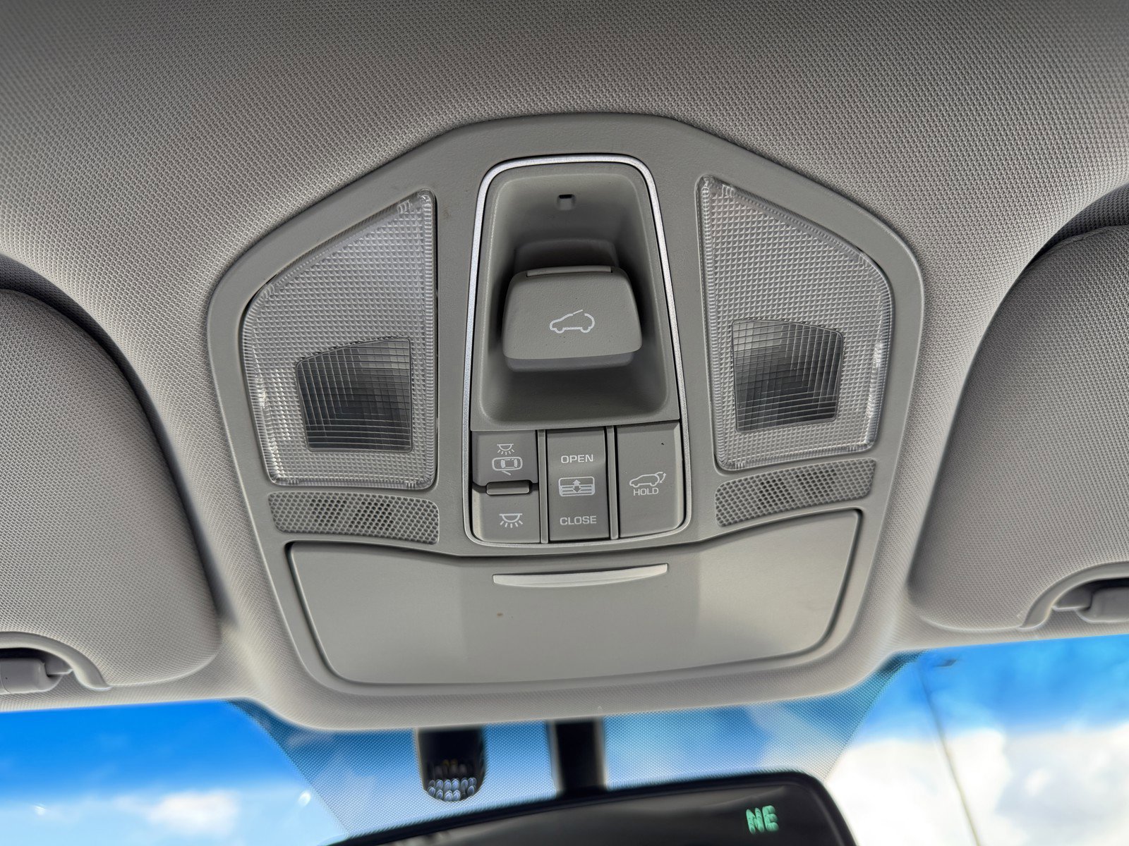 Used 2018 Hyundai Santa Fe Sport image 39