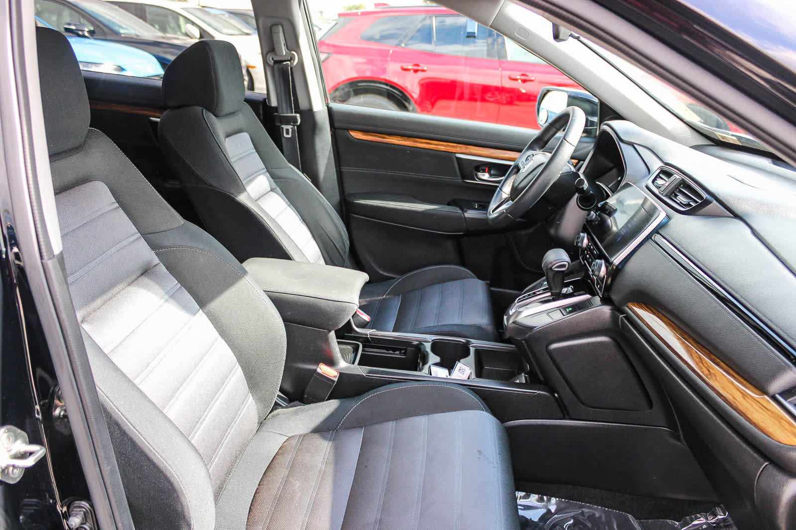 Certified 2019 Honda CR-V EX image 17