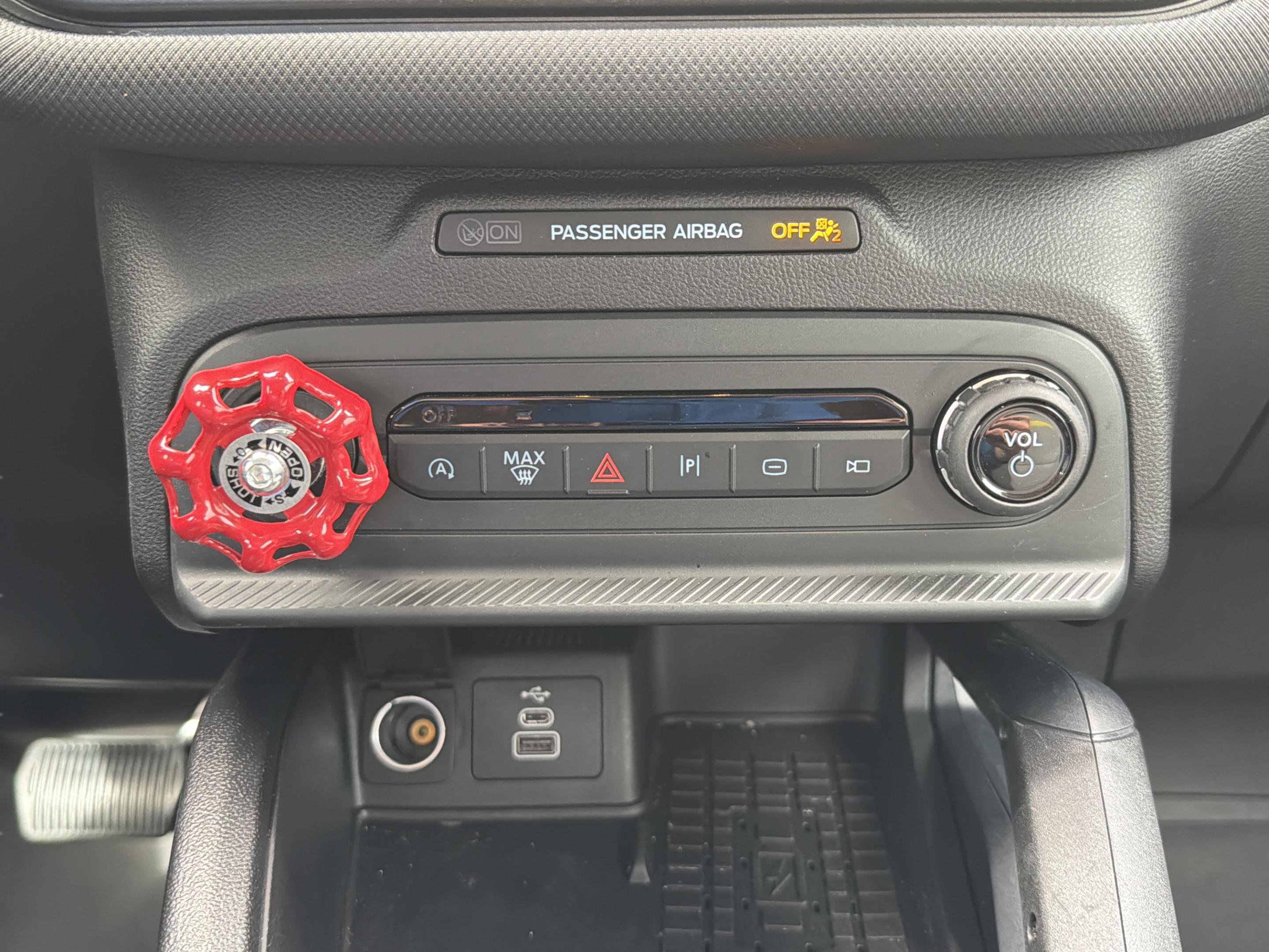 Used 2025 Ford Bronco Sport Badlands w/ Sasquatch Badlands Package image 18