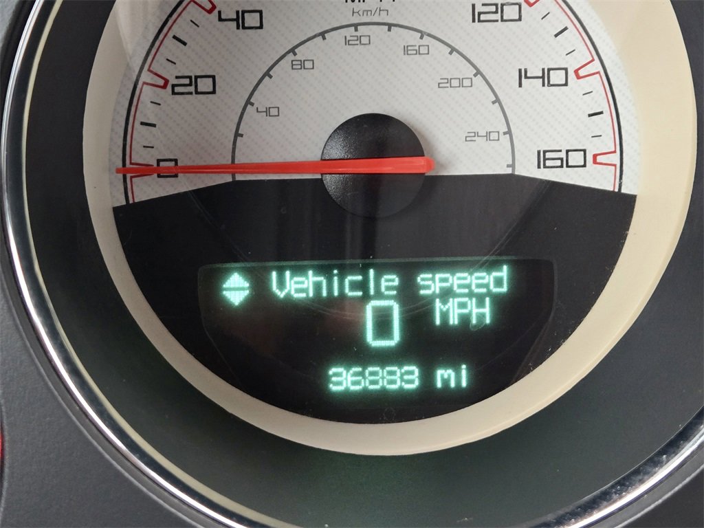 Used 2014 Dodge Challenger R/T image 10