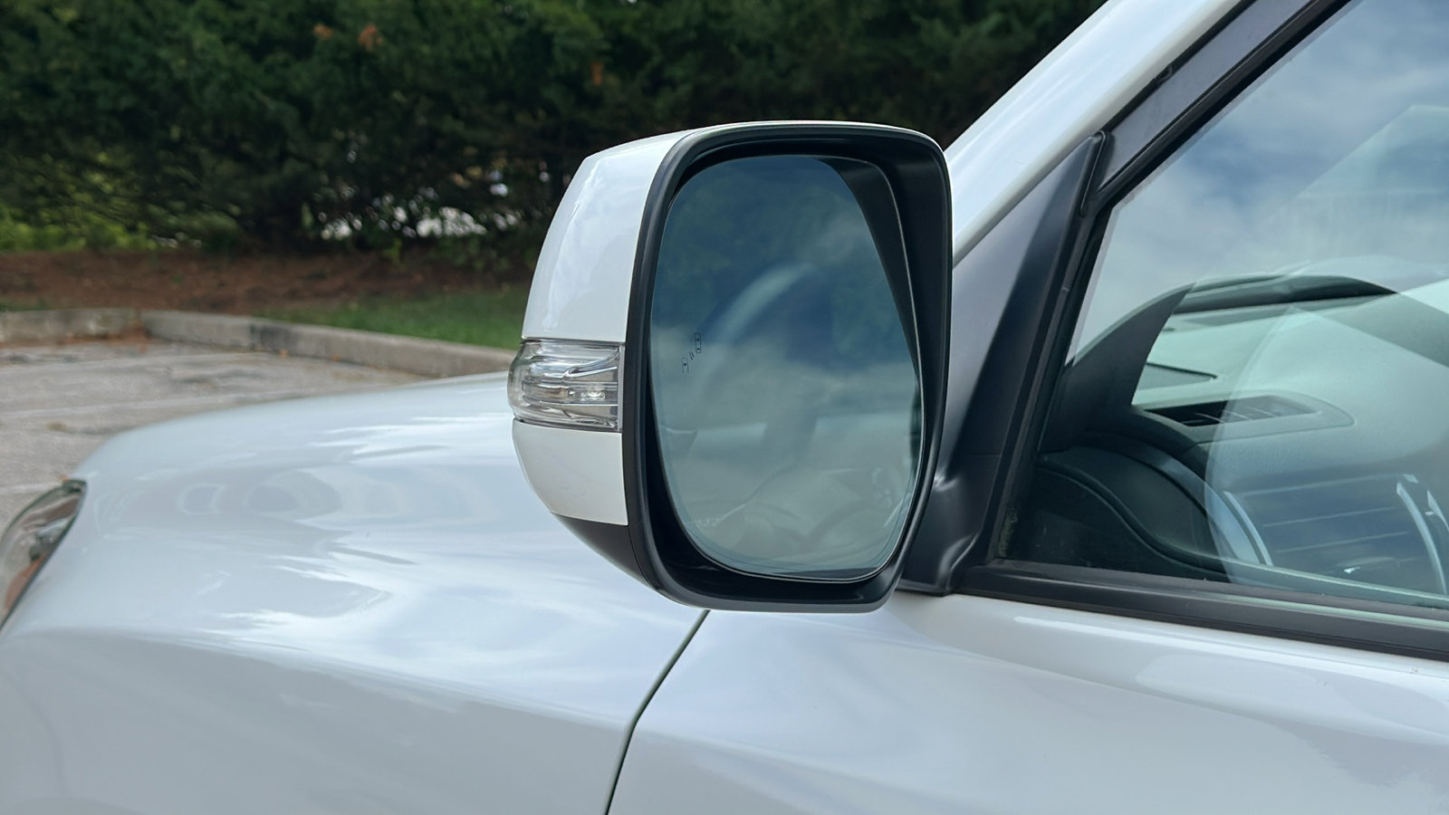 Used 2022 Lexus GX 460 image 11