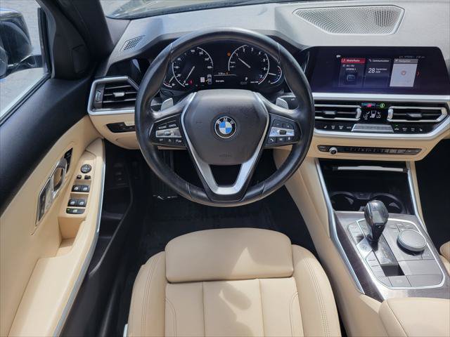 Used 2020 BMW 330i Sedan w/ Driving Assistance Package RWD image 14