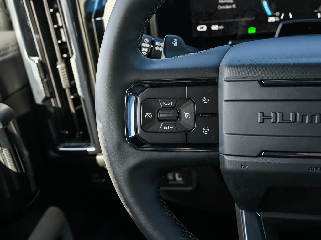 New 2026 GMC Hummer EV 4x4 Crew Cab w/ LPO, Dark Essentials Package image 18