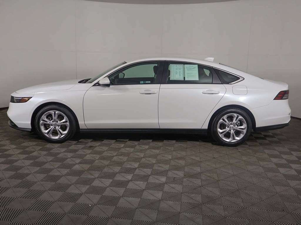 Certified 2026 Honda Accord LX image 13