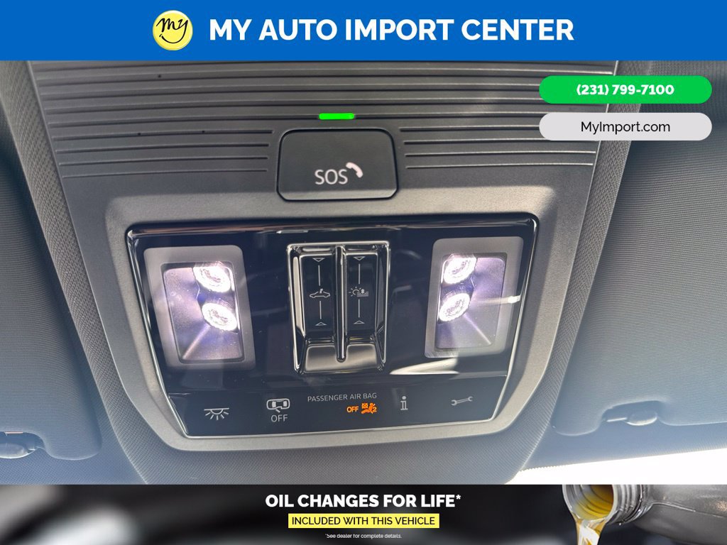 Used 2025 Volkswagen Atlas Cross Sport SEL R-Line AWD/4WD image 24
