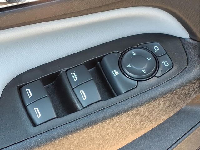 Used 2023 Chevrolet Equinox LS w/ LS Convenience Package image 16