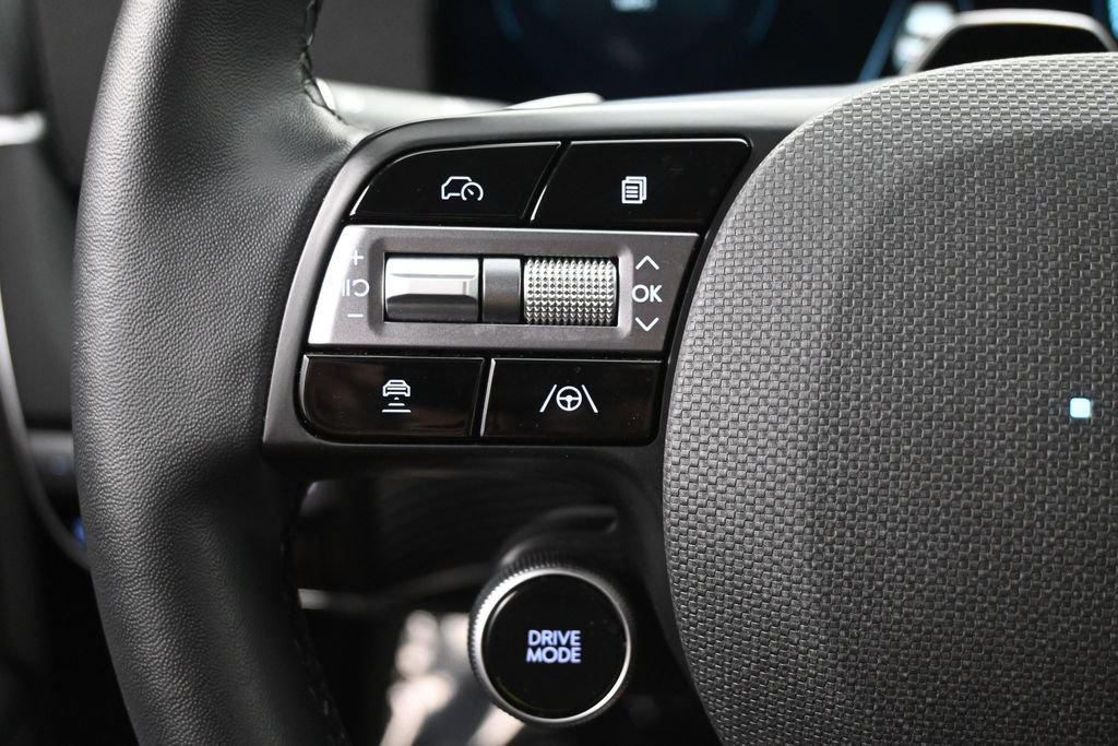 Used 2025 Hyundai Ioniq 5 Limited RWD image 25