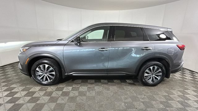 Used 2025 INFINITI QX60 Pure AWD/4WD image 5