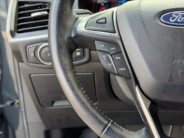 Used 2023 Ford Edge SEL w/ Sport Appearance Package AWD/4WD image 10