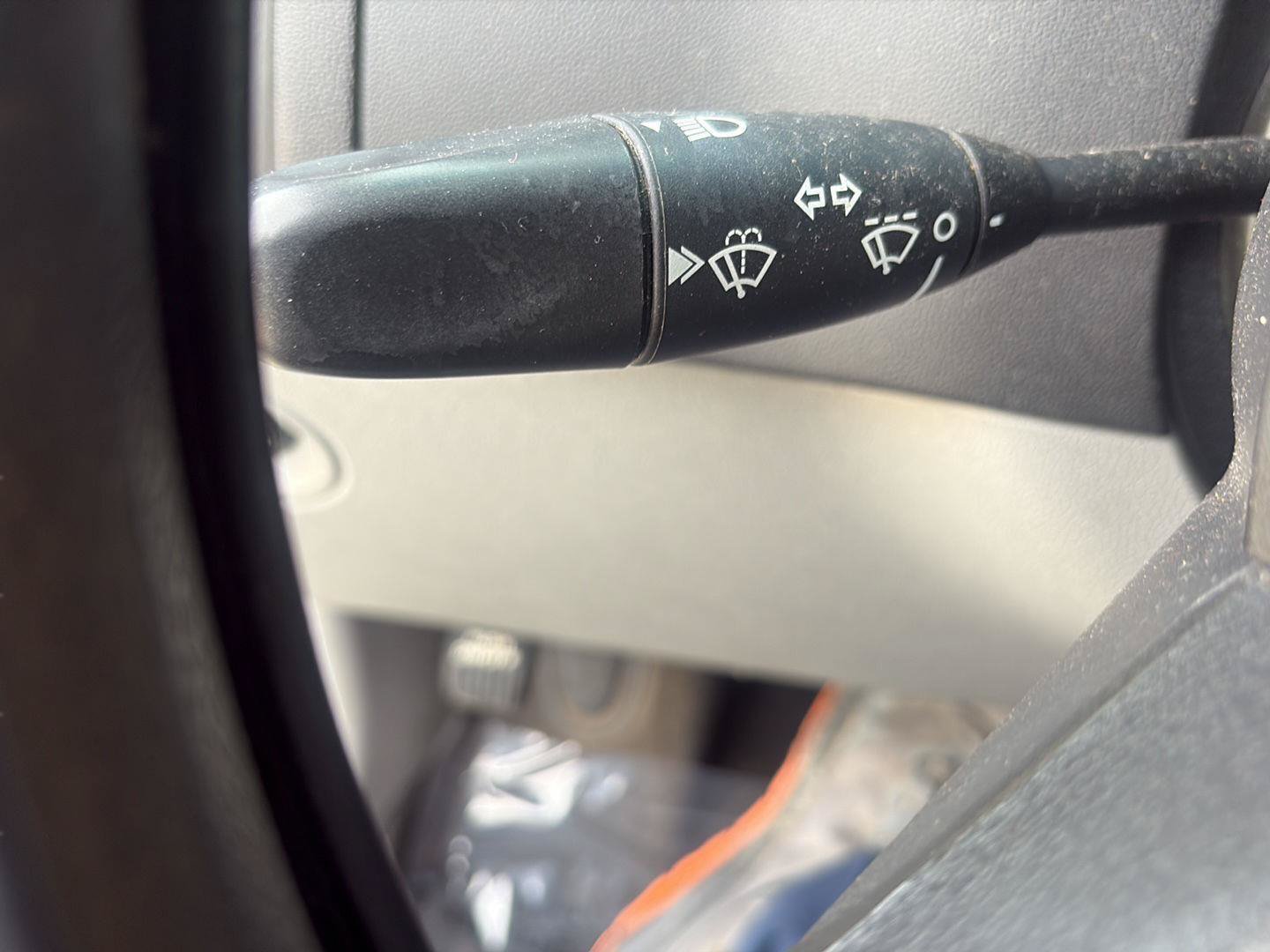 Used 2010 Dodge Charger SXT RWD image 30