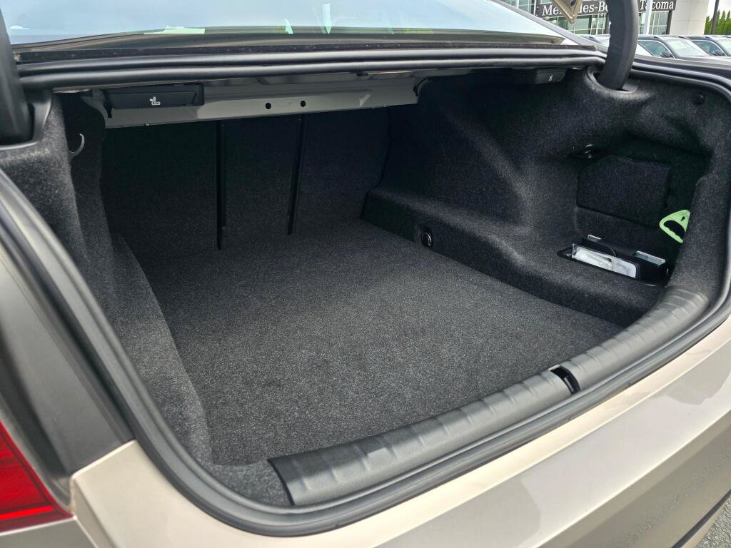 Used 2017 BMW 530i RWD image 20