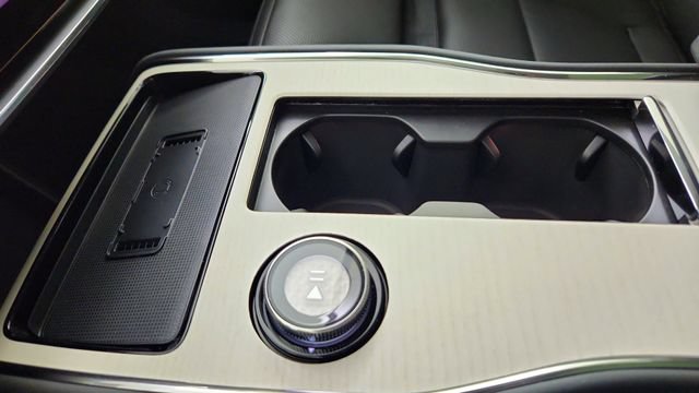 New 2026 Volvo EX90 Ultra AWD/4WD image 17