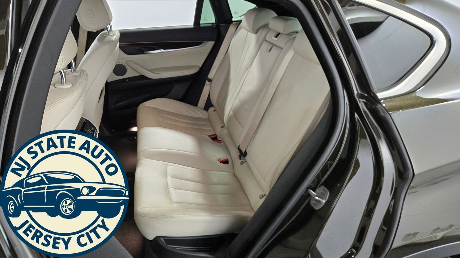 Used 2019 BMW X6 xDrive35i w/ Premium Package image 34