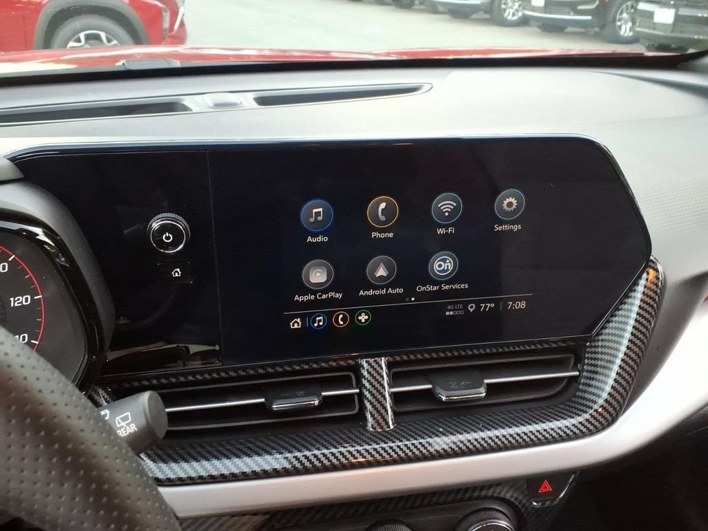 Certified 2026 Chevrolet Trax RS FWD image 19