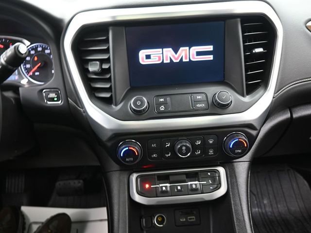 Used 2023 GMC Acadia SLE w/ Driver Convenience Package image 10