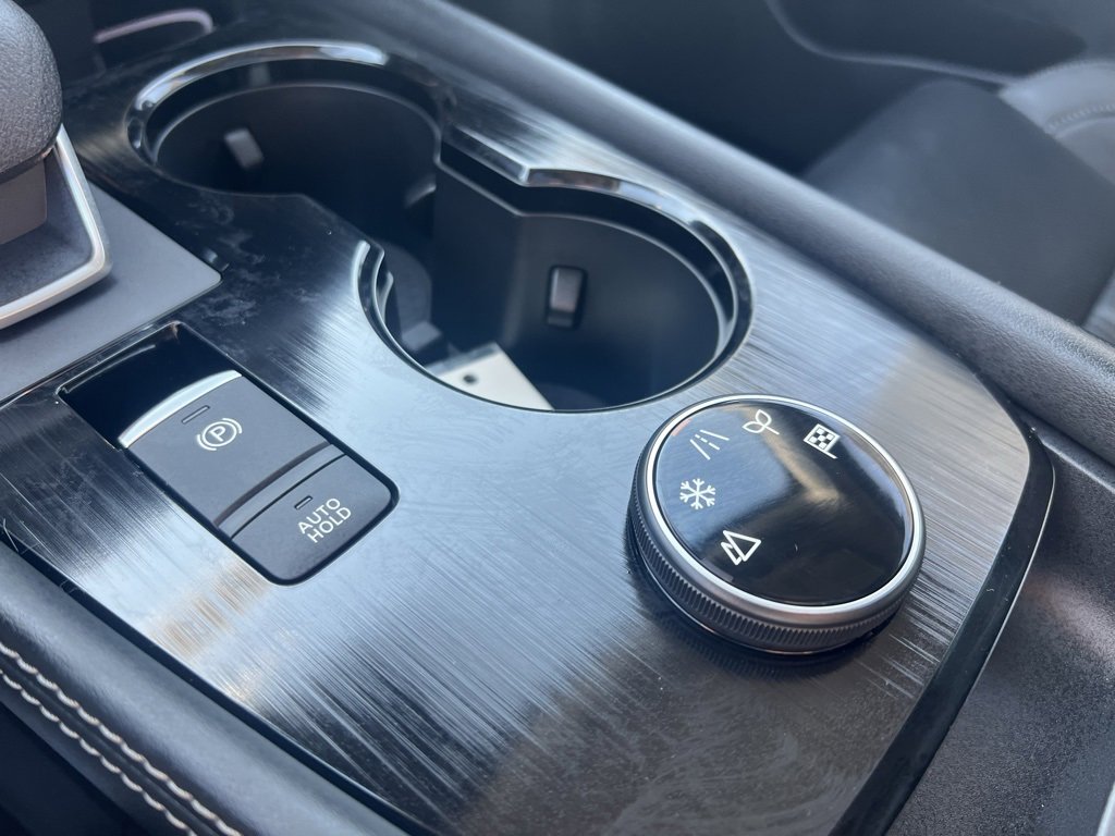 New 2026 Nissan Rogue Platinum image 21