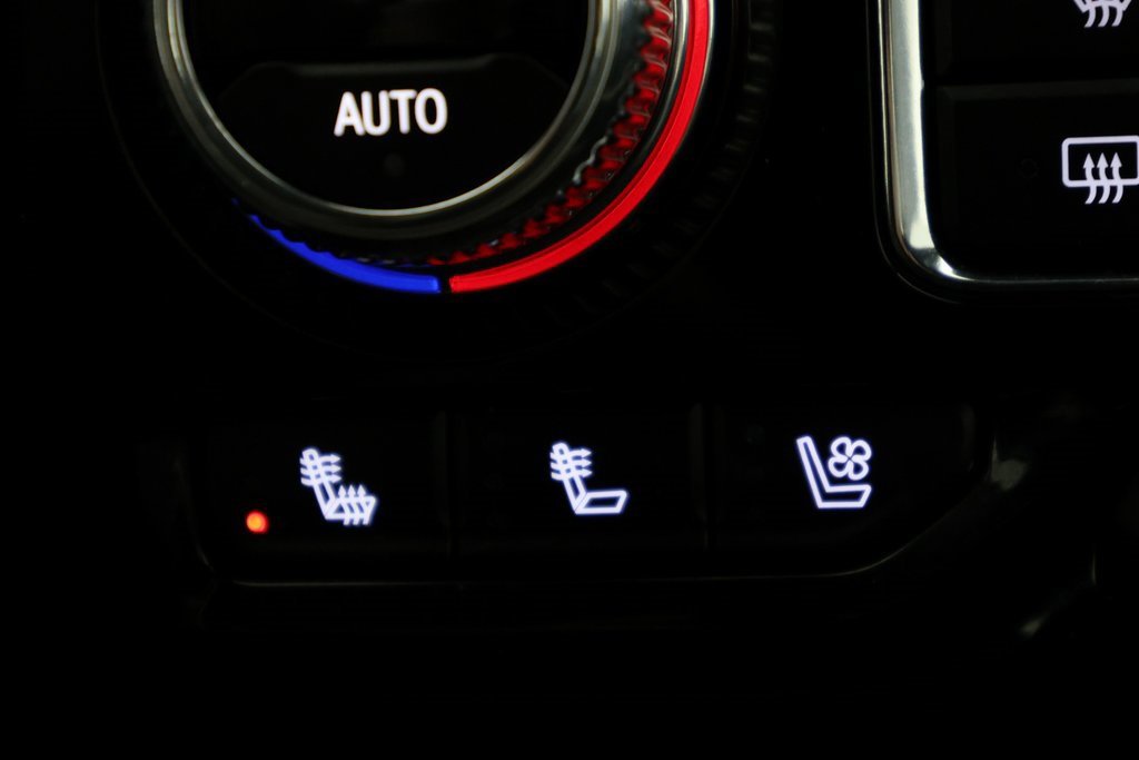 Used 2024 GMC Yukon Denali w/ Max Trailering Package image 35