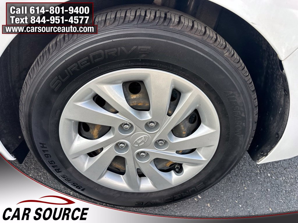 Used 2020 Hyundai Elantra SE w/ Cargo Package (C1) FWD image 26