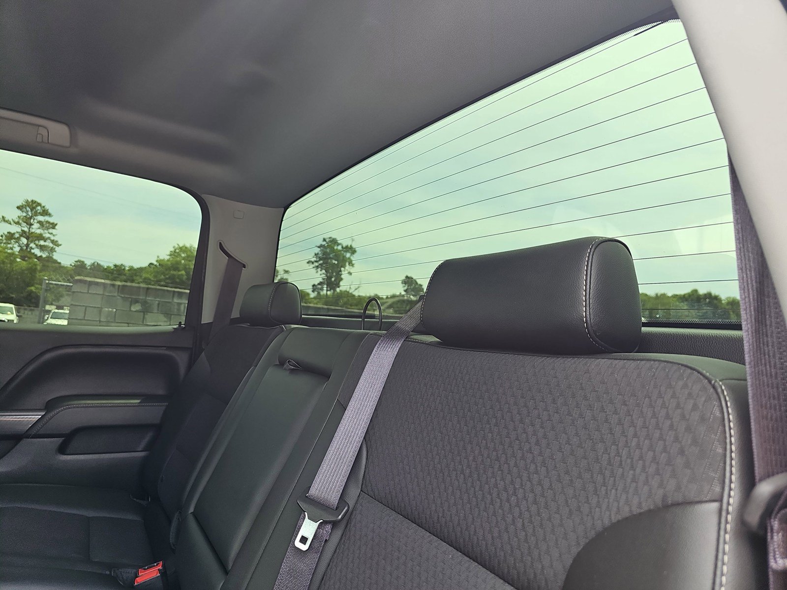 Used 2015 GMC Sierra 1500 SLE w/ All-Terrain Package AWD/4WD image 13