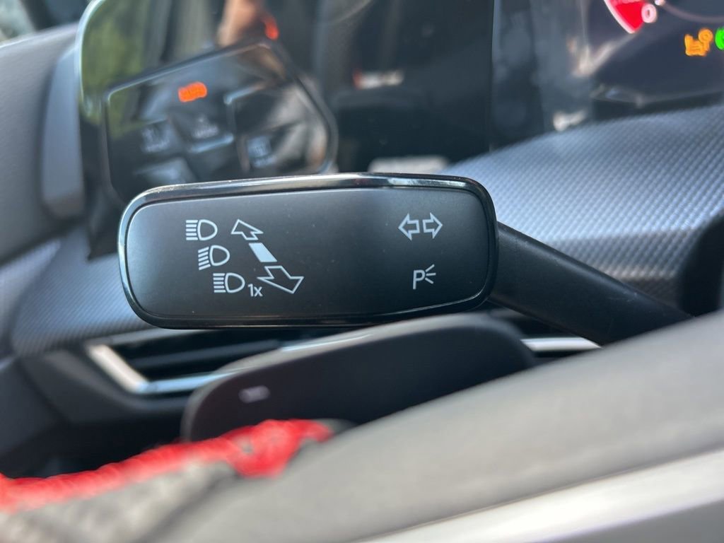 New 2026 Volkswagen GTI SE FWD image 28