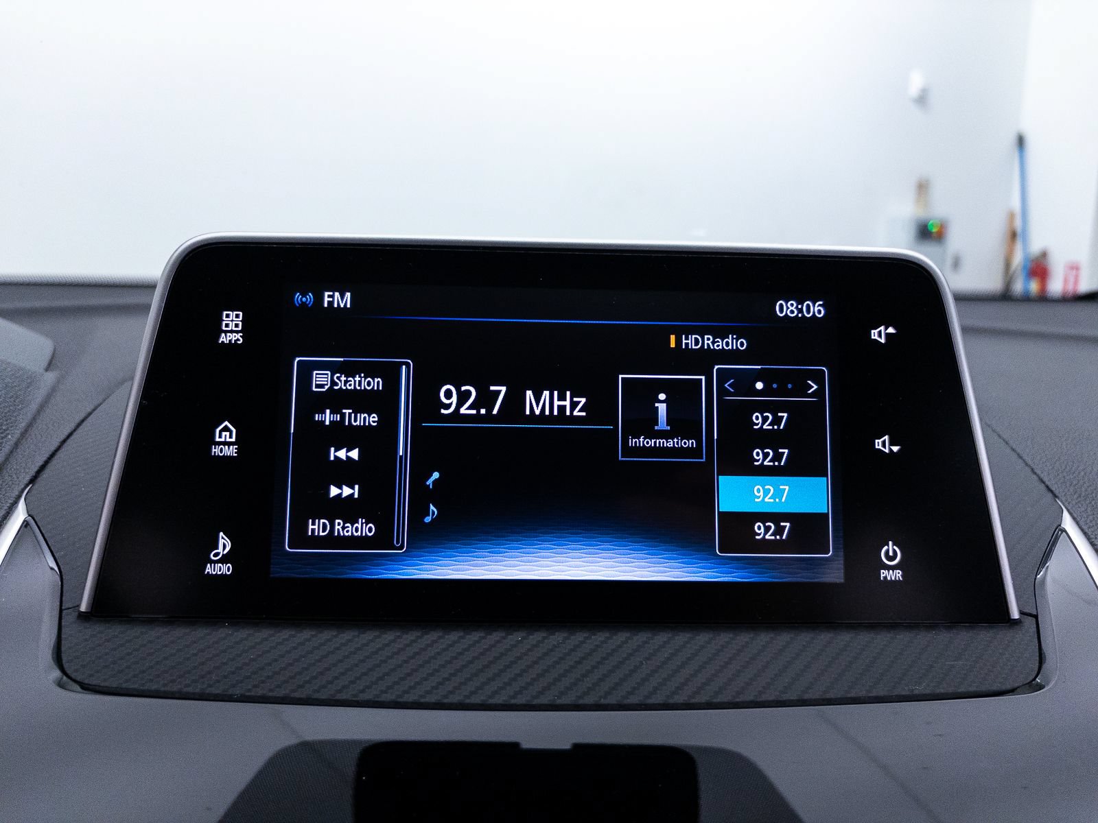 Used 2018 Mitsubishi Eclipse Cross SEL AWD/4WD image 30